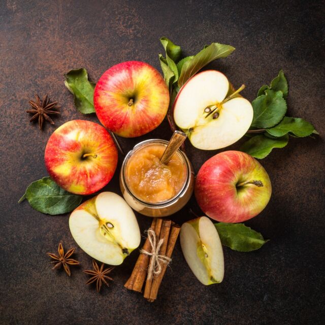 🍏🍎 La combinació perfecta! 🍏🍎

Descobreix la nostra selecció de pomes fresques amb un toc de canyella. Ideal per a les teves receptes de tardor! 🍂✨

#PomesFresques #AgriculturaSostenible #CooperativaAgrícola #FruitaDeQualitat #ProductesLocals #Naturalesa #DelíciesDeTardor #GironaFruits